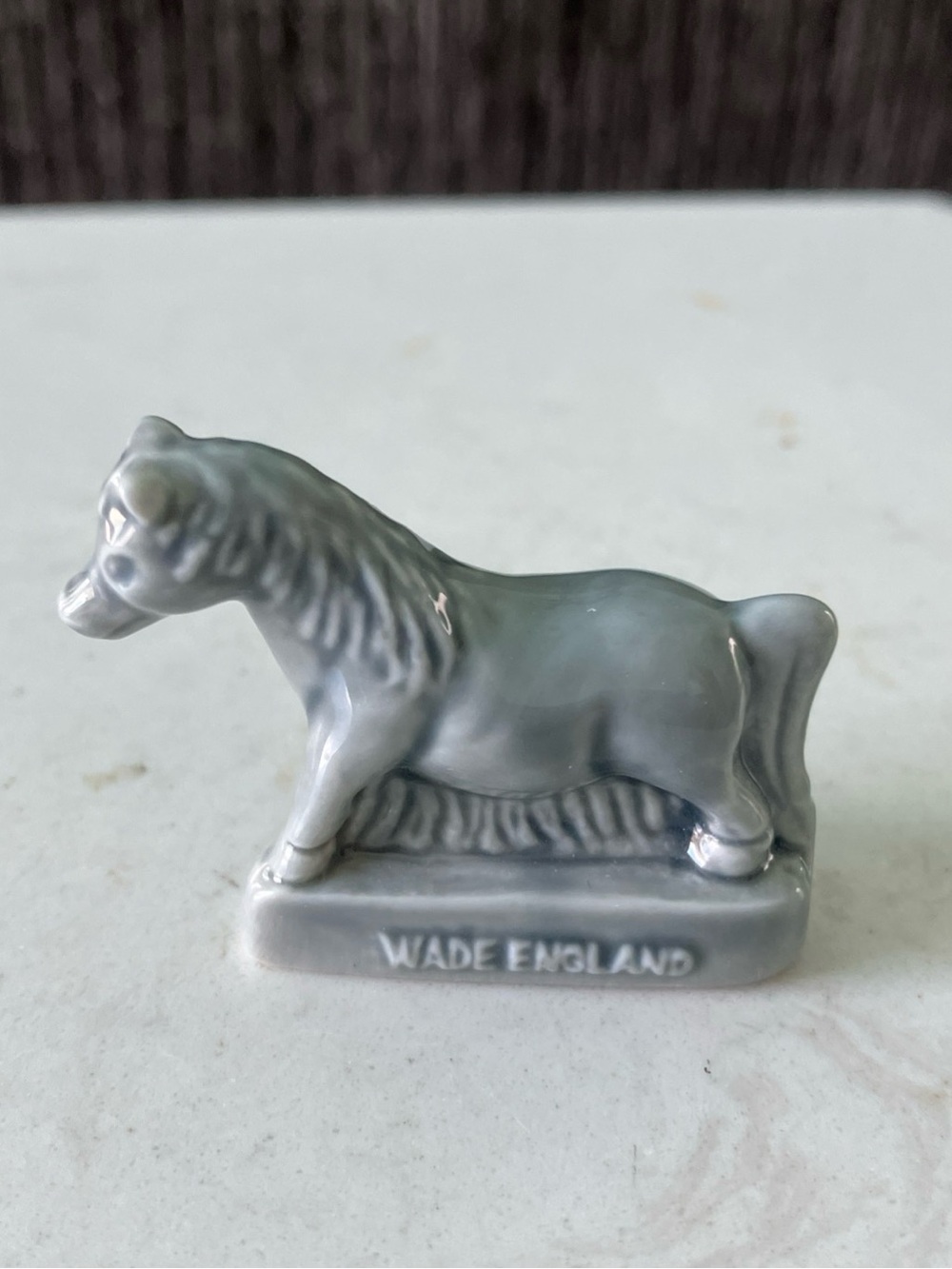 Vintage Wade Whimsies Red Rose Tea Ceramic Gray Horse Figurine 1.25” Tall